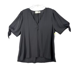 Everleigh Shirt Womens Sz XL Black V-Neck Tie Sleeve Blouse Top Short Sleeve